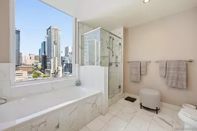  1325 Pacific Hwy #1305, San Diego, CA 92101 - Photo 33