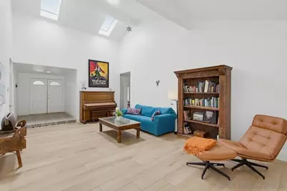  10184 Aviary Dr, San Diego, CA 92131 - Photo 3