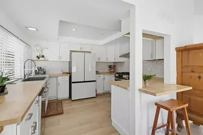  10184 Aviary Dr, San Diego, CA 92131 - Photo 7