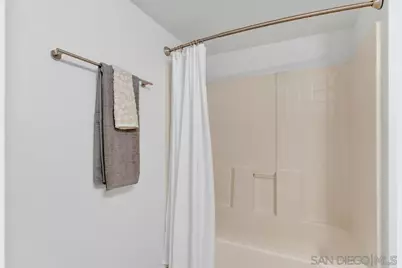  1970 Columbia St #301, San Diego, CA 92101 - Photo 21
