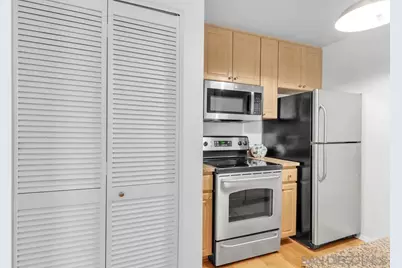  1970 Columbia St #301, San Diego, CA 92101 - Photo 13