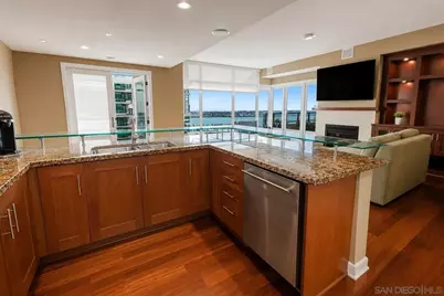  1205 Pacific Hwy #2906, San Diego, CA 92101 - Photo 7