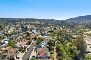 12420 Whispering Tree Ln, Poway, CA 92064 - Photo 33
