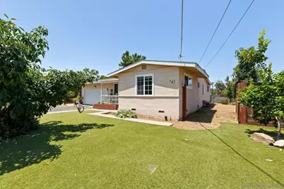  741 Magarian Rd, Fallbrook, CA 92028 - Photo 3
