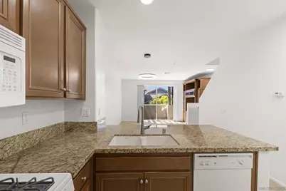  16956 Laurel Hill Lane #191, San Diego, CA 92127 - Photo 11