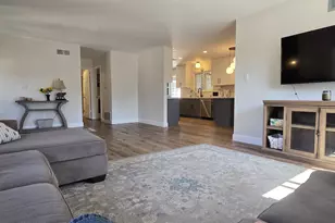 3573 Mercer Ct, San Diego, CA 92122 - Photo 3
