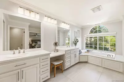  2110 Campo Place, Escondido, CA 92027 - Photo 25