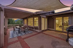 8635 Circle R Valley Ln, Escondido, CA 92026 - Photo 21