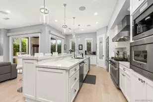 1004 F Ave, Coronado, CA 92118 - Photo 7