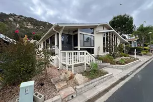 8975 Lawrence Welk, Escondido, CA 92026 - Photo 33