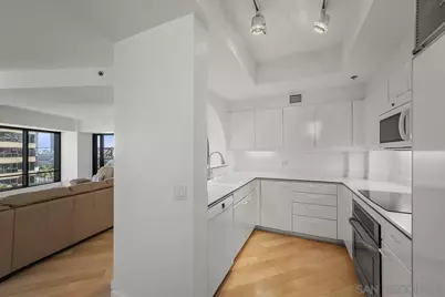  100 Harbor Drive #906, San Diego, CA 92101 - Photo 15