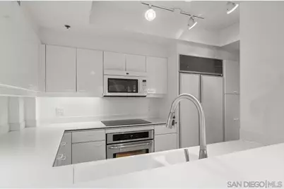  100 Harbor Drive #906, San Diego, CA 92101 - Photo 15