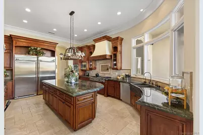  7020 El Fuerte St, Carlsbad, CA 92009 - Photo 15