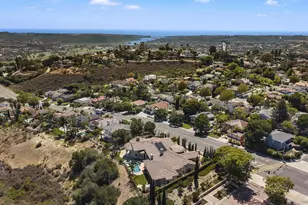 7020 El Fuerte St, Carlsbad, CA 92009 - Photo 33