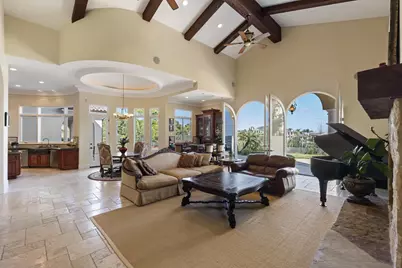  7020 El Fuerte St, Carlsbad, CA 92009 - Photo 13
