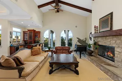  7020 El Fuerte St, Carlsbad, CA 92009 - Photo 19