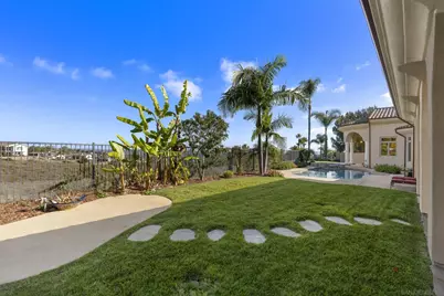  7020 El Fuerte St, Carlsbad, CA 92009 - Photo 39