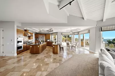  7149 Obelisco Cir, Carlsbad, CA 92009 - Photo 15