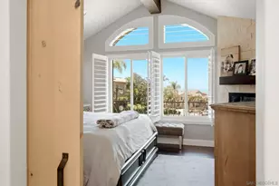 5750 Caminito Empresa, La Jolla, CA 92037 - Photo 19