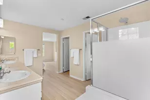 1645 Magnolia Cir, Vista, CA 92081 - Photo 23