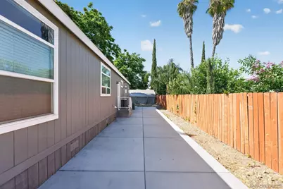  33112 Haddock St, Winchester, CA 92596 - Photo 37
