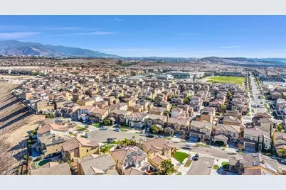  1334 Pyramid Peak St, Chula Vista, CA 91913 - Photo 37