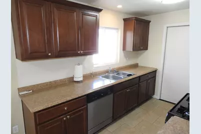  1069 Woodhaven Drive, Spring Valley, CA 91977 - Photo 9