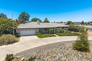 12450 Algonquin Rd, Apple Valley, CA 92308 - Photo 51