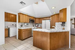 12450 Algonquin Rd, Apple Valley, CA 92308 - Photo 1
