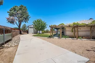 12450 Algonquin Rd, Apple Valley, CA 92308 - Photo 41