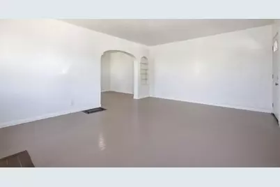  426 E Ave, National City, CA 91950 - Photo 7
