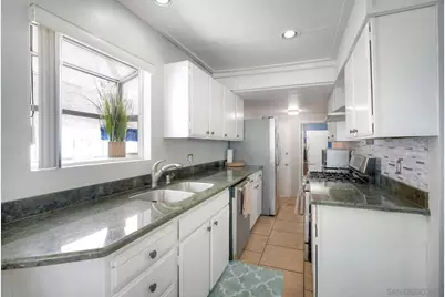  809-11 Santa Clara Place, San Diego, CA 92109 - Photo 7