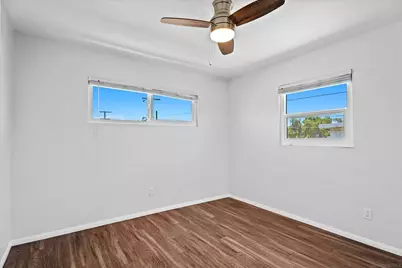  376-378 Park Way, Chula Vista, CA 91910 - Photo 15