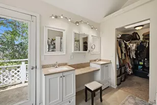 19960 Santee Ln, Valley Center, CA 92082 - Photo 31