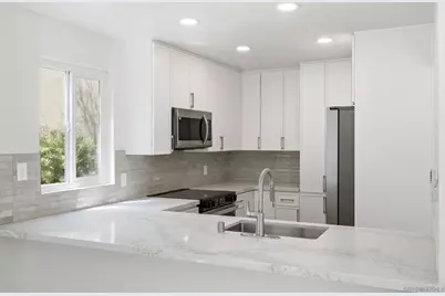  930 Via Mil Cumbres #151, Solana Beach, CA 92075 - Photo 7