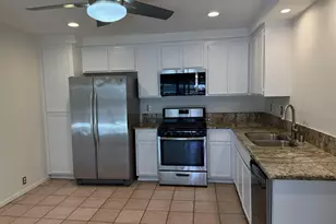 10873 Caravelle Pl, San Diego, CA 92124 - Photo 9