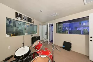 1500 S Citrus Ave, Escondido, CA 92027 - Photo 19