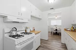 5001 Barstow St, San Diego, CA 92117 - Photo 21
