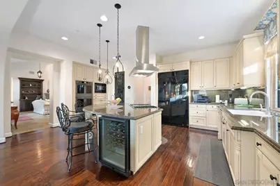  7936 Entrada De Luz W, San Diego, CA 92127 - Photo 19