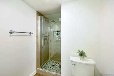  440 Citracado Parkway #5, Escondido, CA 92025 - Photo 19