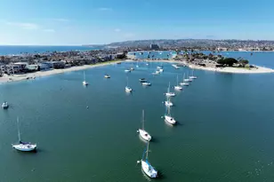 3510 Bayside Ln, San Diego, CA 92109 - Photo 11