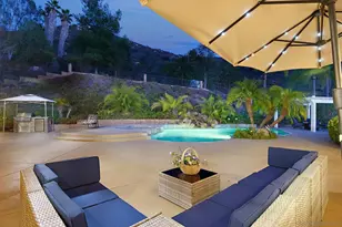 18151 Old Coach Rd, Poway, CA 92064 - Photo 9