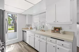 6878 Navajo Rd, San Diego, CA 92119 - Photo 3