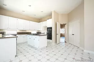 11718 Windcrest Ln, San Diego, CA 92128 - Photo 19