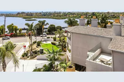  1128 Las Flores, Carlsbad, CA 92008 - Photo 23