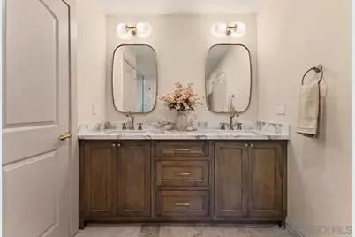  8390 Cliffridge, La Jolla, CA 92037 - Photo 33