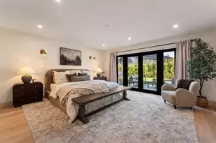 8390 Cliffridge, La Jolla, CA 92037 - Photo 29