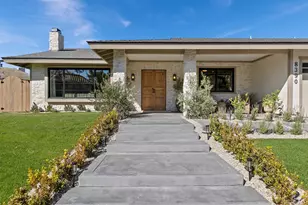 8390 Cliffridge, La Jolla, CA 92037 - Photo 5