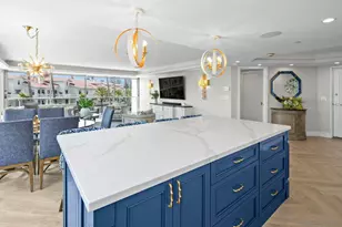 1710 Avenida Del Mundo, Coronado, CA 92118 - Photo 5