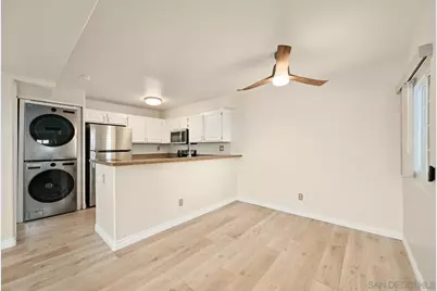  3101 Sirena Vista #129, Carlsbad, CA 92009 - Photo 11